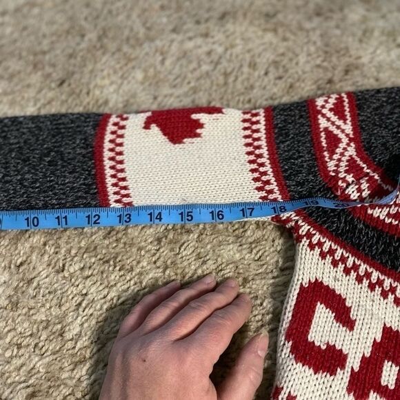 Bluenotes Canada Grey Button up Cardigan Sweater (small) - Picture 9 of 11